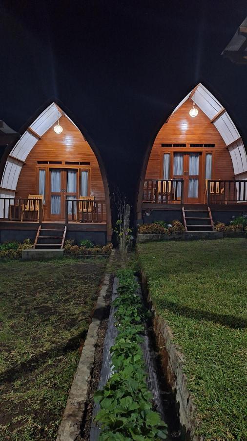 Family Rinjani Bungalow Sajang المظهر الخارجي الصورة