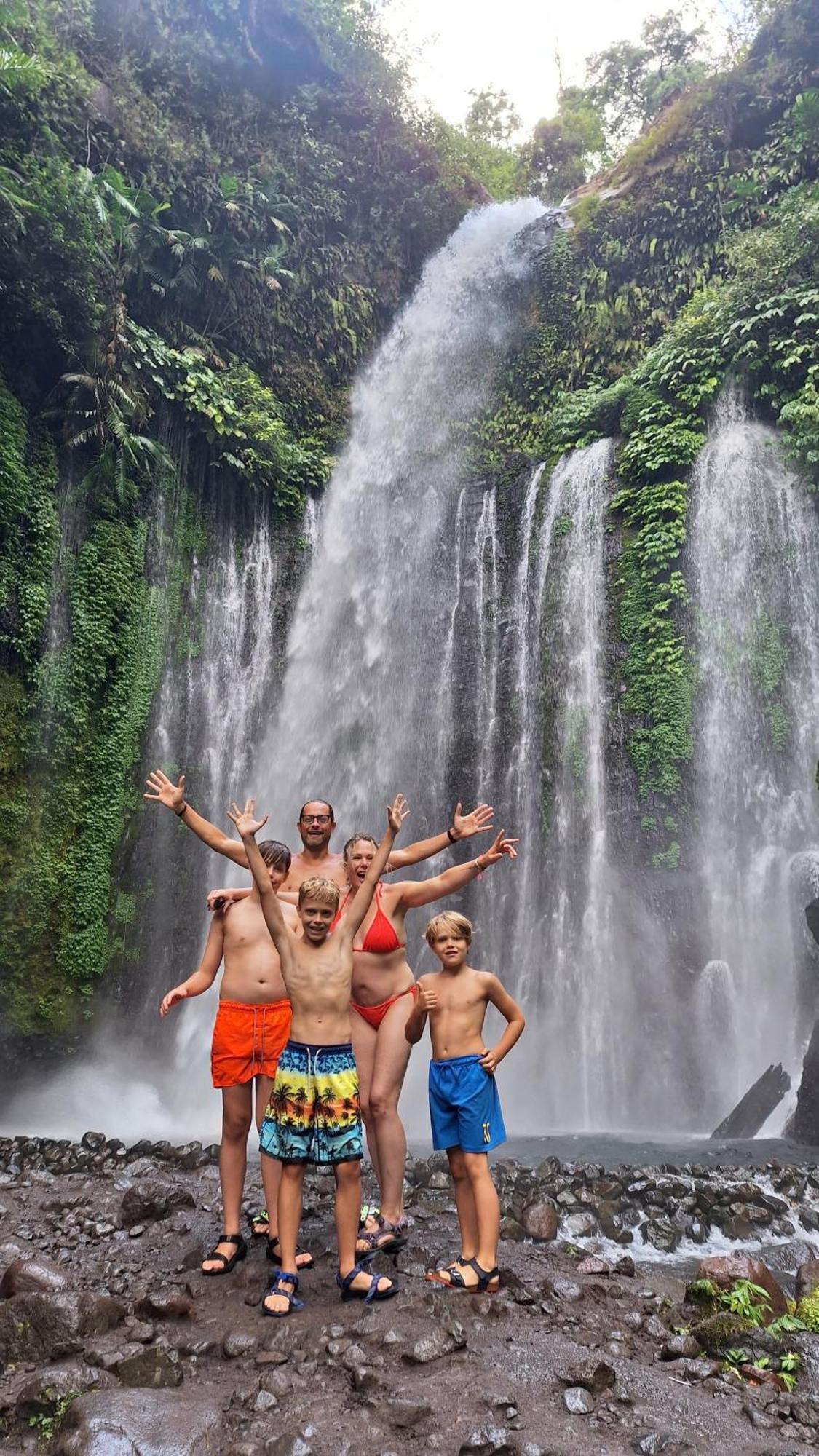 Family Rinjani Bungalow Sajang المظهر الخارجي الصورة